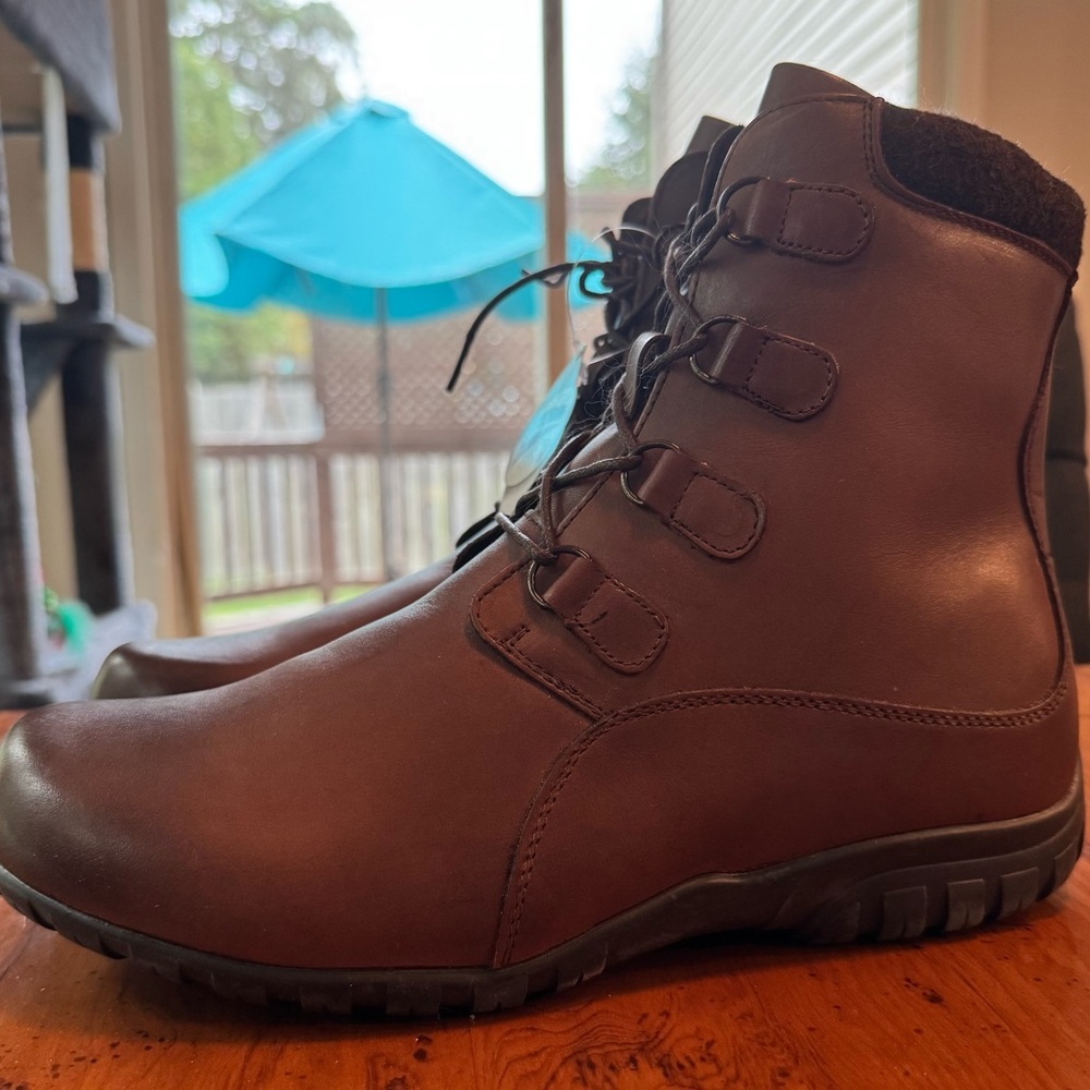 Propet Women's Brown Lace Up Boots